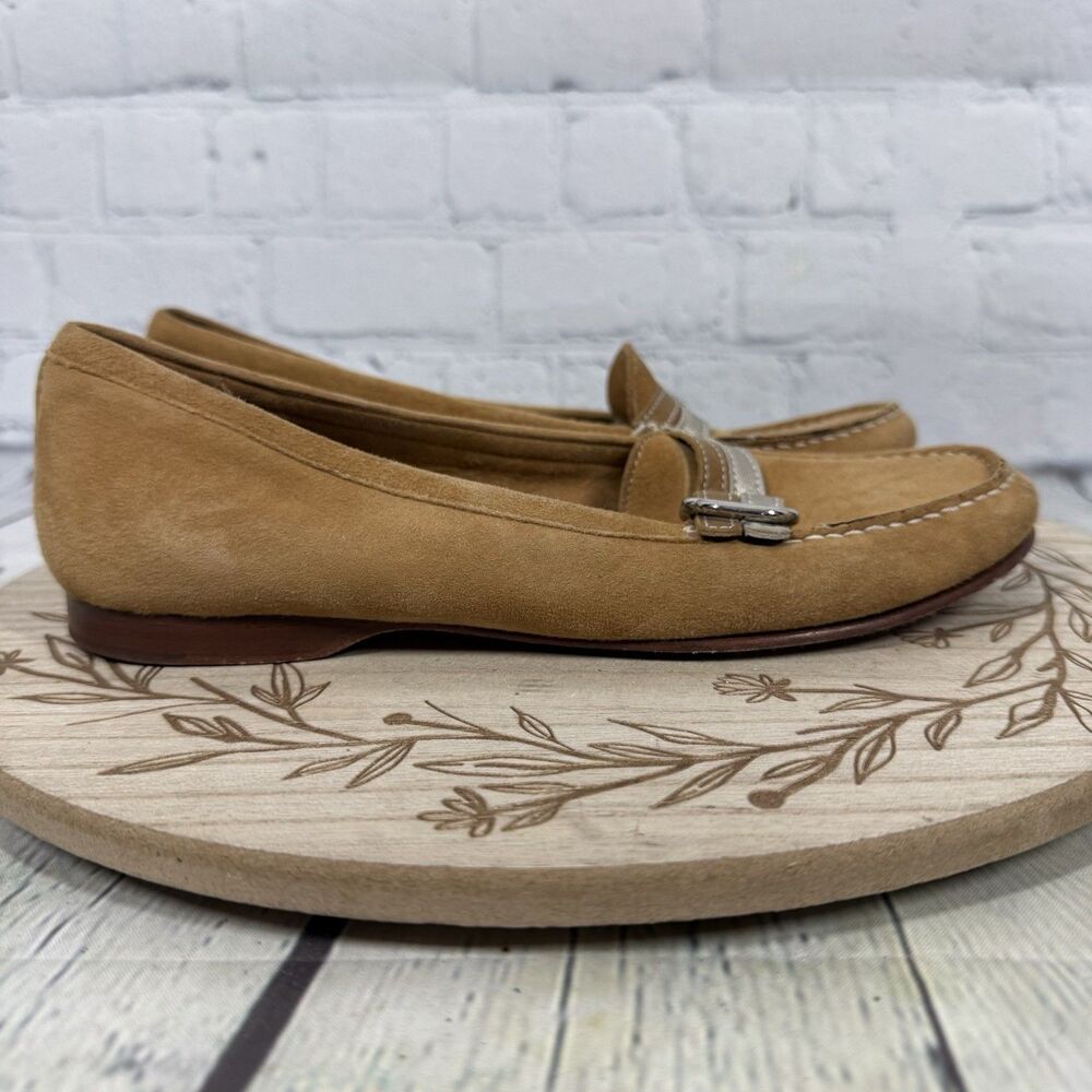 Cole Haan Tan Suede Loafers Women Size 7 Slip On Moc Toe Driving Flats - Picture 2 of 14